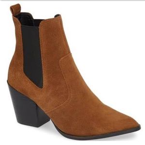 Steve Madden tan suede Chelsea booties
